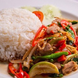 ข้าว..ผัดขี้เมาหมู