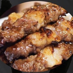 เนื้อย่างเสียบไม้