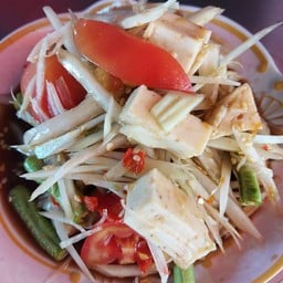 เจ๊ม้วน-ไก่ย่างวิเชียรบุรี