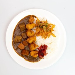 ข้าวแกงกะหรี่ไก่ทอด