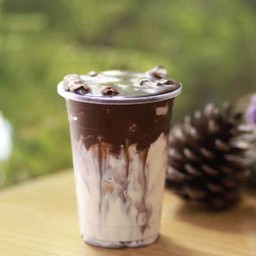 นมสด ลาวา