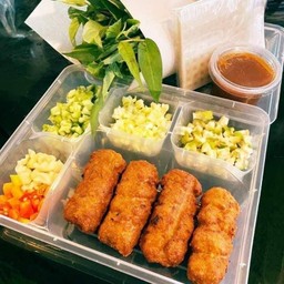 แหนมเนืองบ้านก้อย สาขาห้าแยก