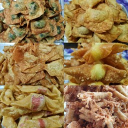 ชุดเกี๊ยวรวมทุกไส้ 12 ชิ้น