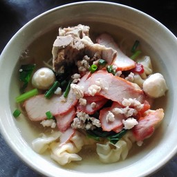 บะหมี่หมูแดง