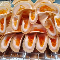 ขนมเบื้องกัปตัน