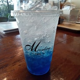 บลูโอเชียลโซดา