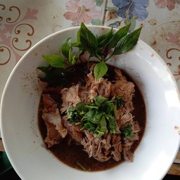 ก๋วยเตี๋ยวหมูตุ๋น