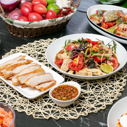 Setคุ้ม2 ขนมจีน+คอหมูทอด+ตำป่า