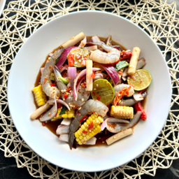 ยำกุ้งสด