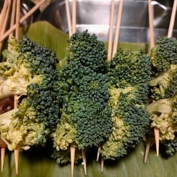 อาหมวย หม่าล่า & อาหมวย ย่างให้(หมูกระทะ)