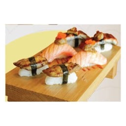 ชุดซูชิฟัวกราส์.