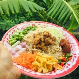 ครัวมธุรสก๋วยจั๊บญวน อาหารตามสั่ง บางกรวย