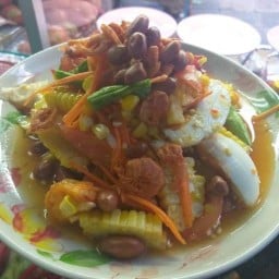 ส้มตำตลาดริมน้ำคลอง 6   ตลาดริมน้ำ