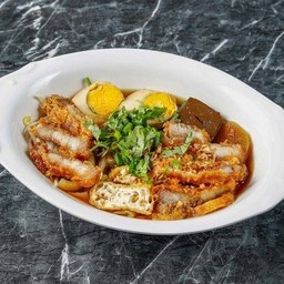ก๋วยจั๊บพิเศษ