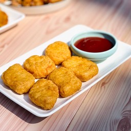 นักเก็ตไก่ 6 ชิ้น