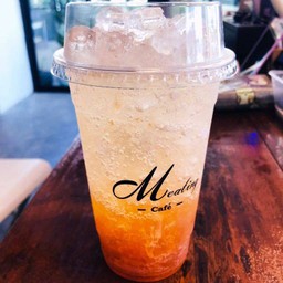 พีชโซดา