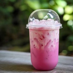 นมชมพู+ขนมปังปิ้งเนยนม2 แผ่น