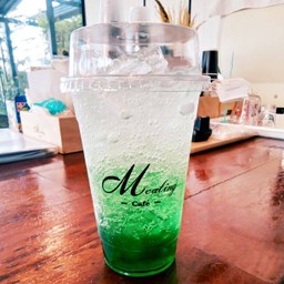 แอบเปิ้ลโซดา