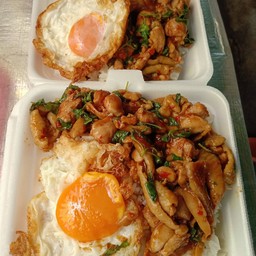 ข้าวกะเพราไก่