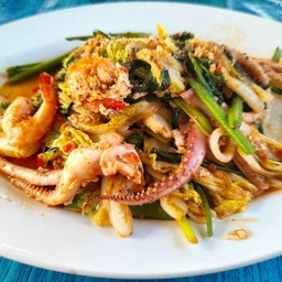 อร่อยน้อยซอย 6