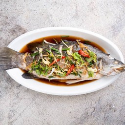 ปลากะพงนึ่งซีอิ๊ว