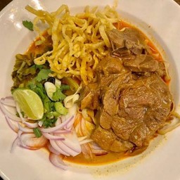 ข้าวซอยเนื้อ(Northern thai curry noodles with beef)
