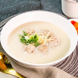 โจ๊กหมูล้วน (ไม่มีเครื่องใน)