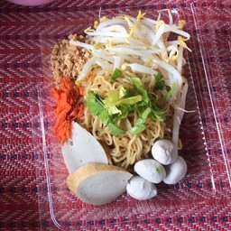 ก๋วยเตี๋ยวแห้ง