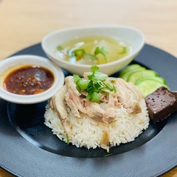 ข้าวมันไก่ต้ม