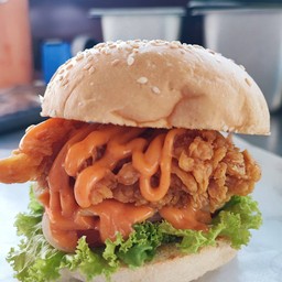 เบอร์เกอร์ไก่ทอด