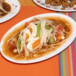 ตำไทยไข่เค็ม