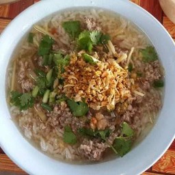 ข้าวต้มเนื้อสับ