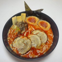 ราเมนต้มยำ หมูชาชู