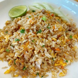 ข้าวผัดหมูสับ