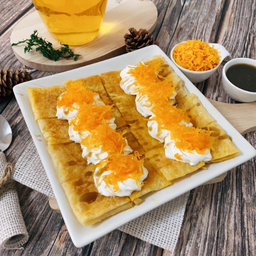 โรตีสี่เหลี่ยม-วิปครีม-ฝอยทอง