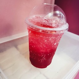 แดงมะนาวโซดา