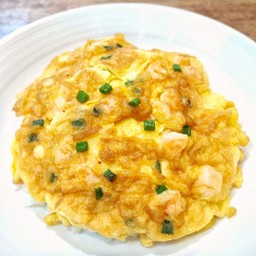 ข้าวไข่เจียวกุ้งสับ