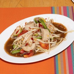 ตำหมูยอ
