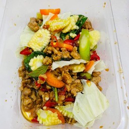 ผัดผักรวมหมูสับ เป็นกับ