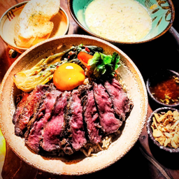 ข้าวหน้าเนื้อวากิวDRY-AGED(Freeไข่ดอง) X (Size S)ซุปครีมเห็ดทรัฟเฟิล