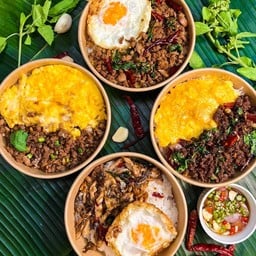 ครัวคุณภัค กะเพราไข่ข้น ยำแซ่บ