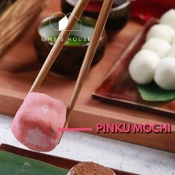 Pinku Mochi