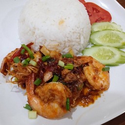 พริกเกลือ ราดข้าว
