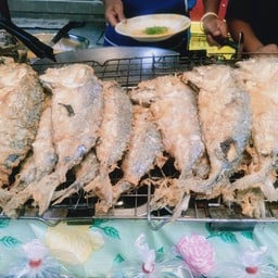 ร้านลุงกับป้าน้ำพริกกะปิ ตลาดบางบัวทอง