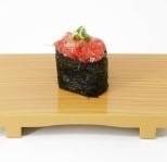 Negi toro Nigiri (1pcs)ข้าวห่อสาหร่ายหน้าปลาทูน่าสับใส่ต้นหอม1ชิ้น