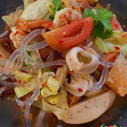 ยำเส้นเเก้วรวมมิตรทะเล