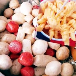 ลูกชิ้นทองสุขรวม(เล็ก)+เฟรนฟราย(เล็ก)