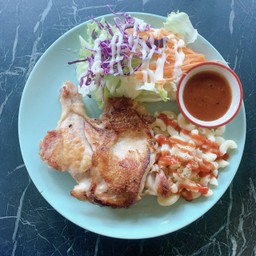 สเต็กสะโพกไก่ติดน่อง