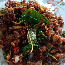 ตามสั่งป้าหนุ่ยแฟลต15