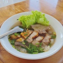 ภัทรา ก๋วยจั๊บน้ำใส